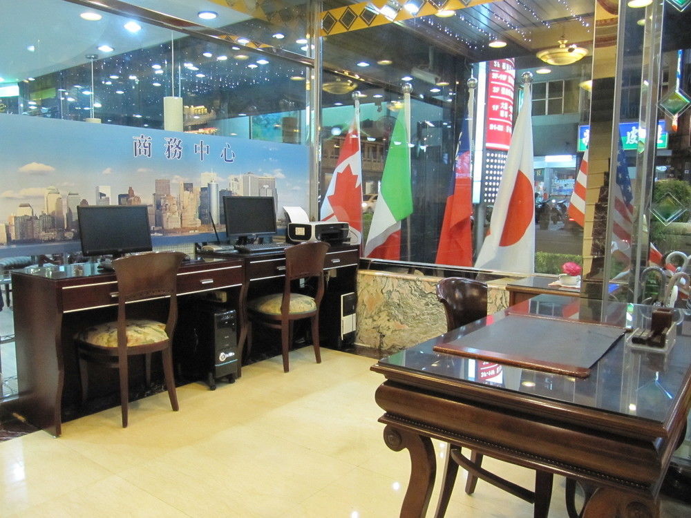 Sunrise Hotel Đài Nam Ngoại thất bức ảnh